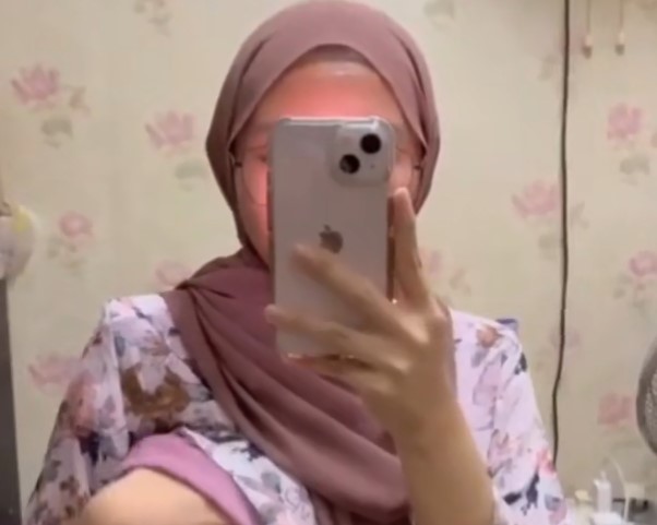 Hijab Binal Pap Toket Depan Kaca